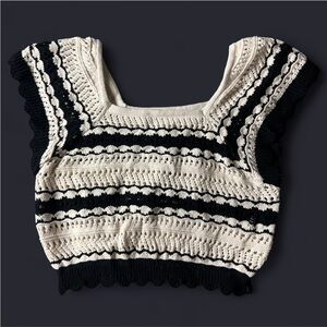 Freshman1996 black and white striped knit crop top